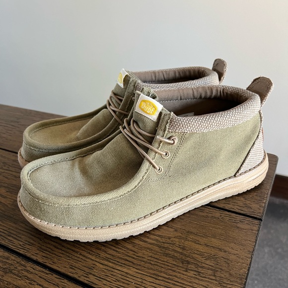 NIB Hey Dude Men's Wally Mid Salt N Stone Dusty Olive Tan Shoes US 10 - Picture 1 of 10